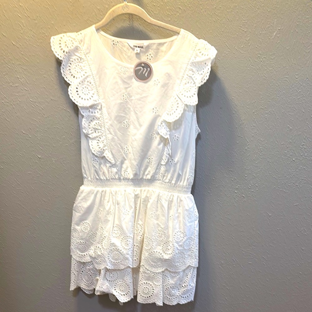 Steve Madden Jayda White Eyelet Ruffle Dress Women’s Size Medium NWT